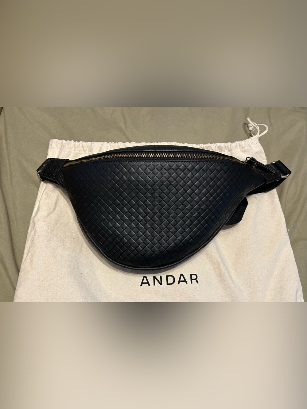Black Andar Tatum leather bag NWOT